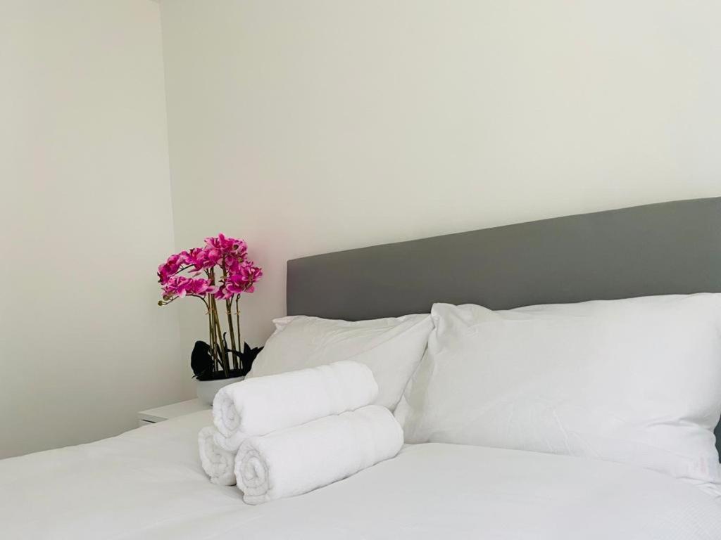 Modern, Stylish And Central Home Manchester Esterno foto