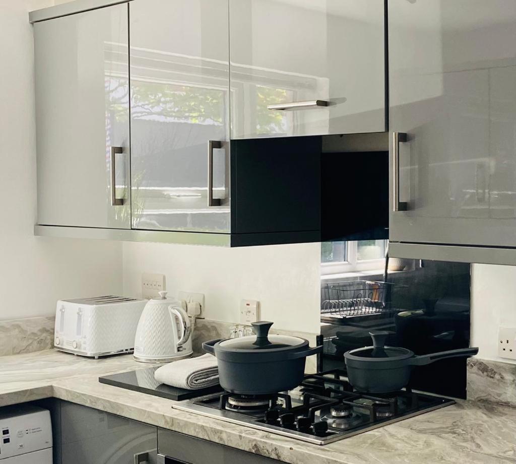 Modern, Stylish And Central Home Manchester Esterno foto