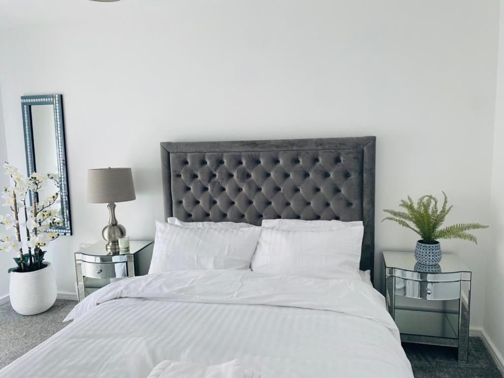Modern, Stylish And Central Home Manchester Esterno foto